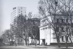 The building of the City Government.